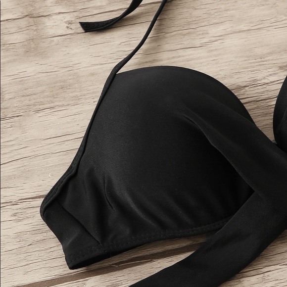 🍍 Bandage Style Wrap Swimsuit Top - Picture 6 of 7